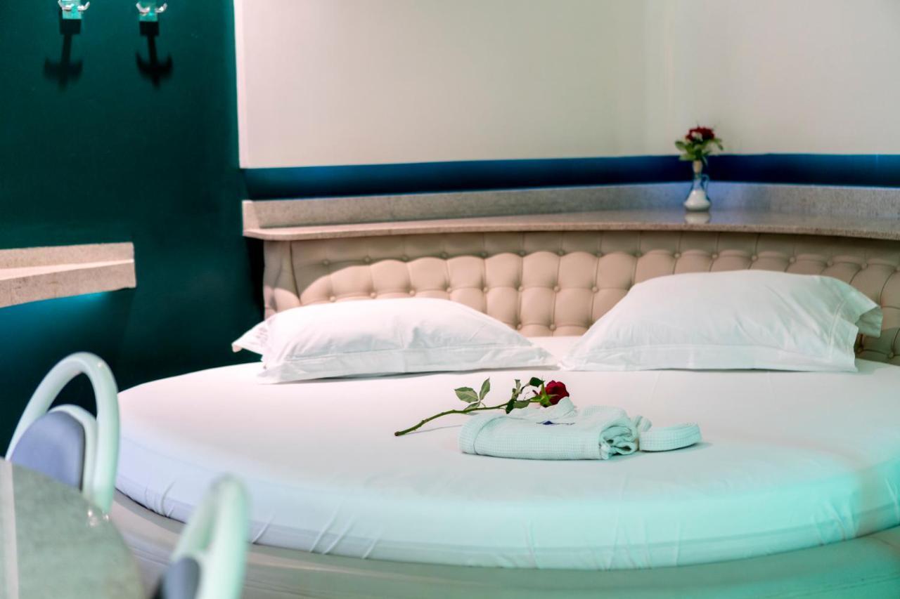 A2 Suites - Hotel E Motel Núcleo Bandeirante Kültér fotó